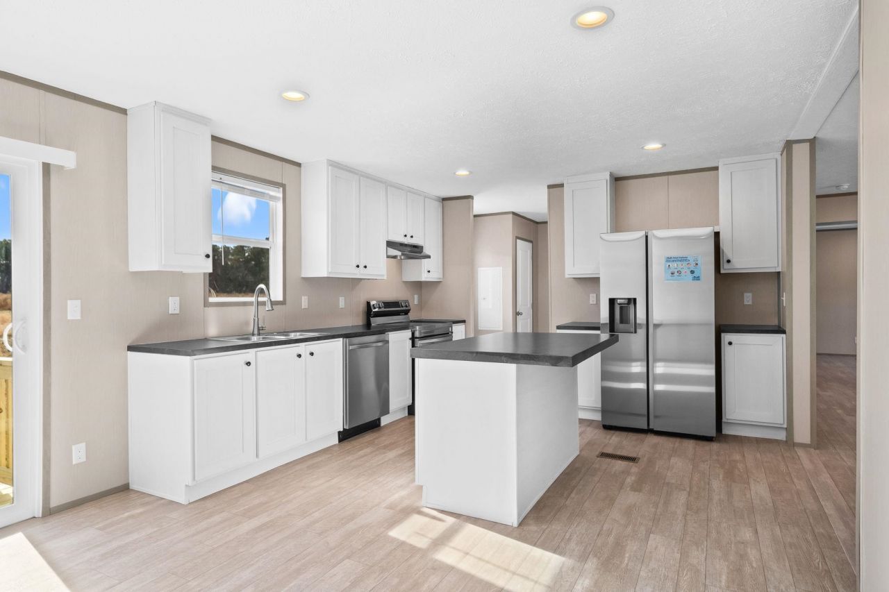 7136 Highway 366 Photo 6