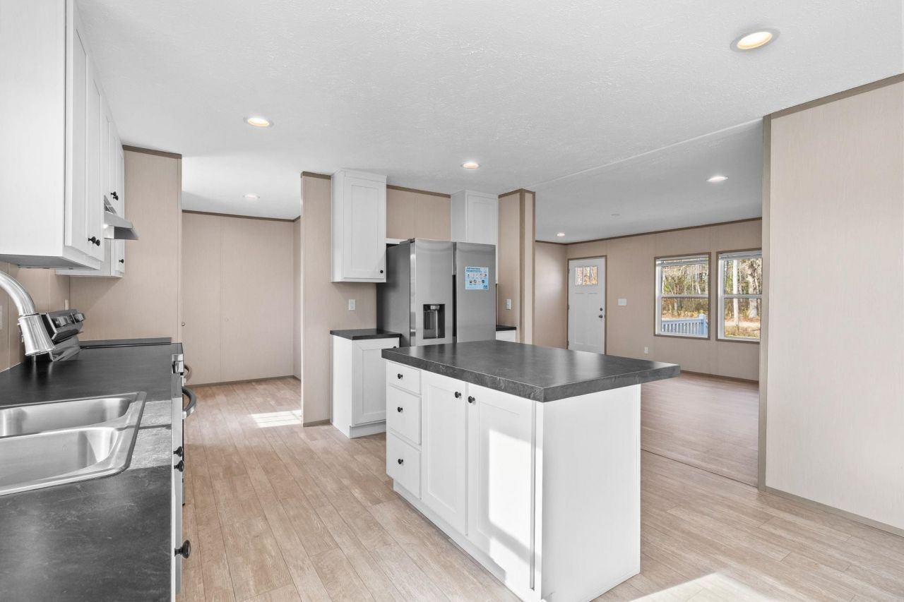 7136 Highway 366 Photo 7