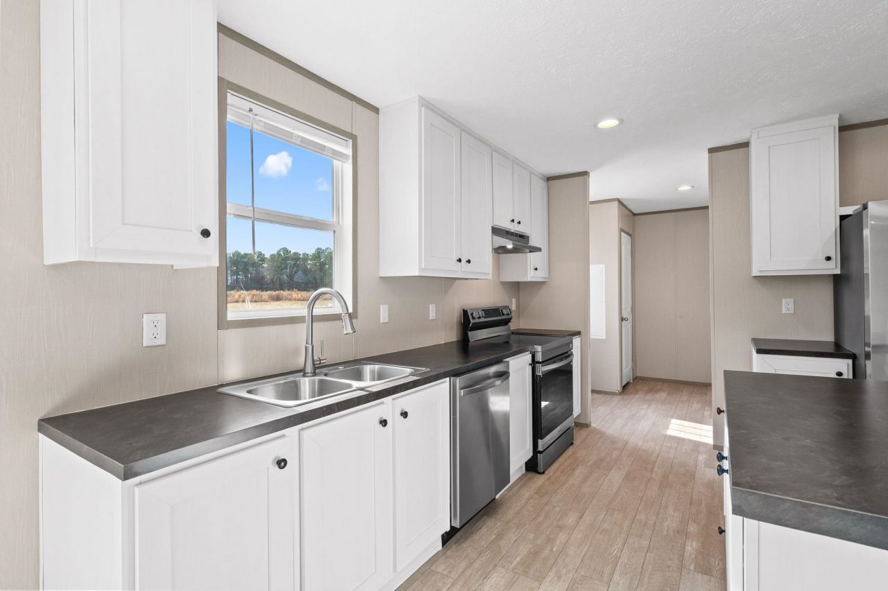 7136 Highway 366 Photo 8