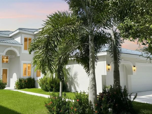 212 SW 179th Ave, Pembroke Pines, FL 33029