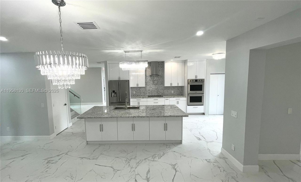 212 SW 179th Ave, Pembroke Pines, FL 33029 Photo