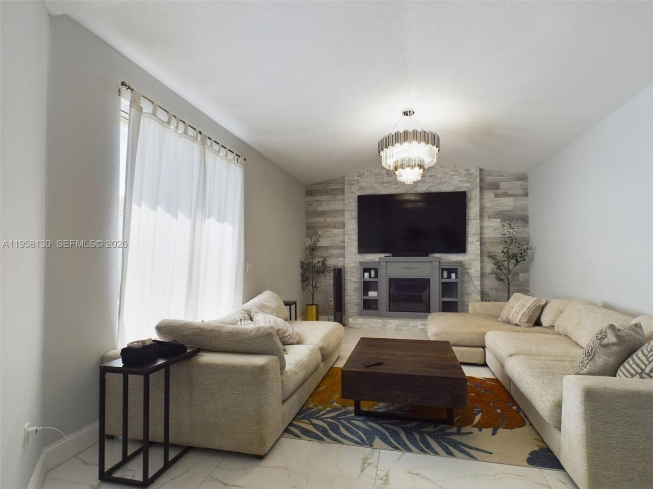 212 SW 179th Ave, Pembroke Pines, FL 33029 Photo