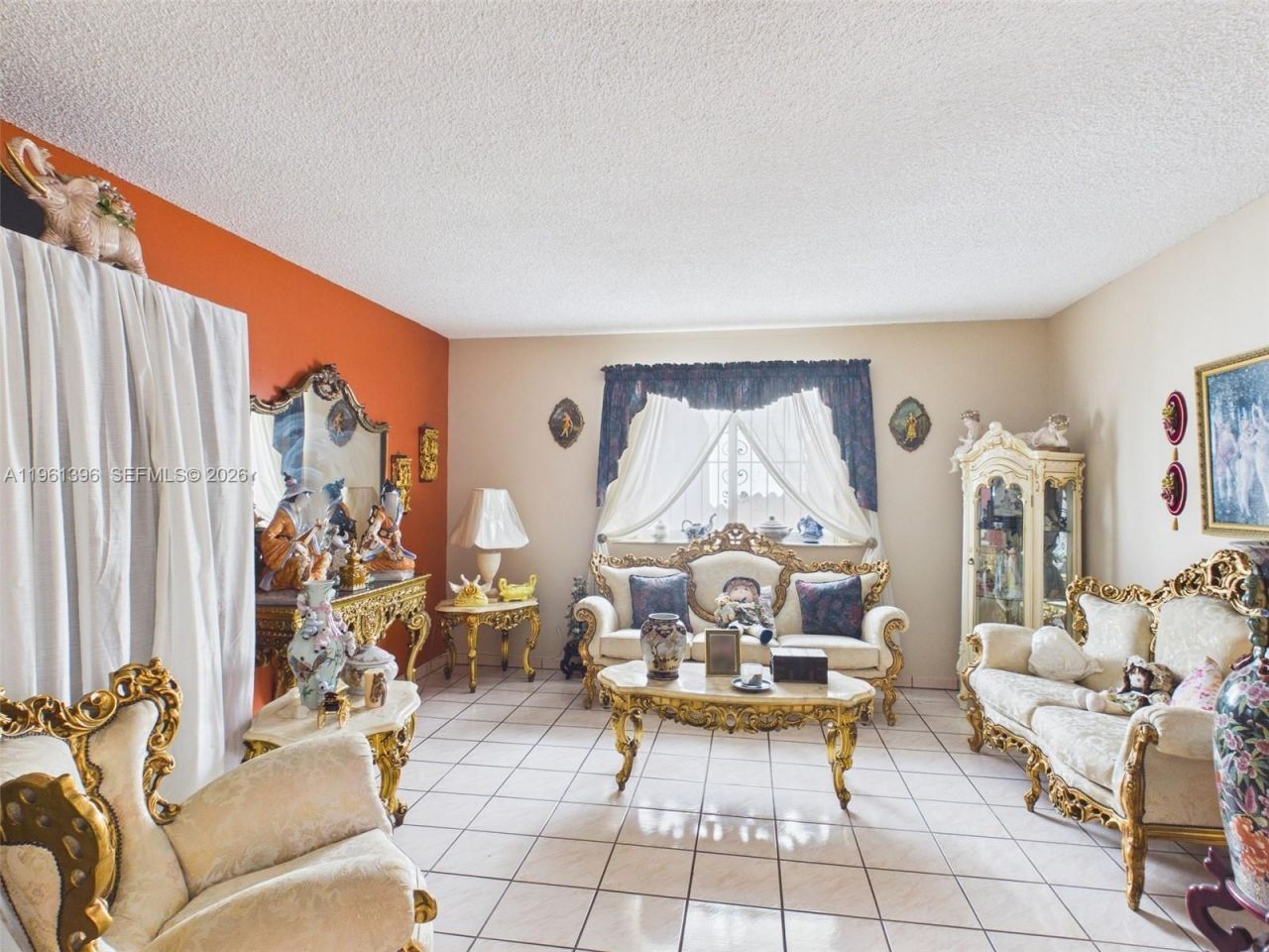 46 NW 24th Ct, Miami, FL 33125 Photo