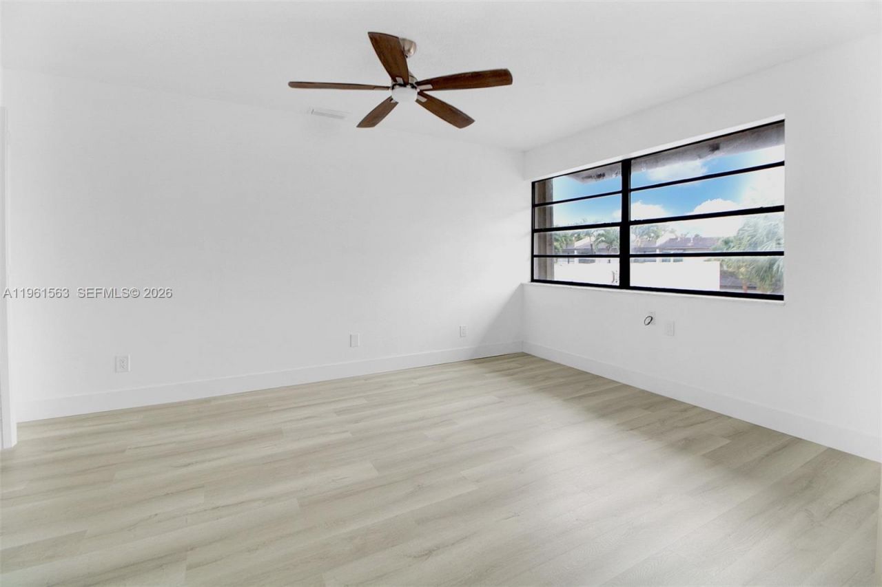 10921 SW 70th Ter, Unit 10921, Miami, FL 33173 Photo