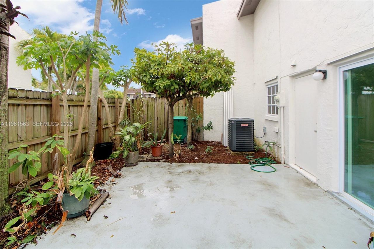 10921 SW 70th Ter, Unit 10921, Miami, FL 33173 Photo