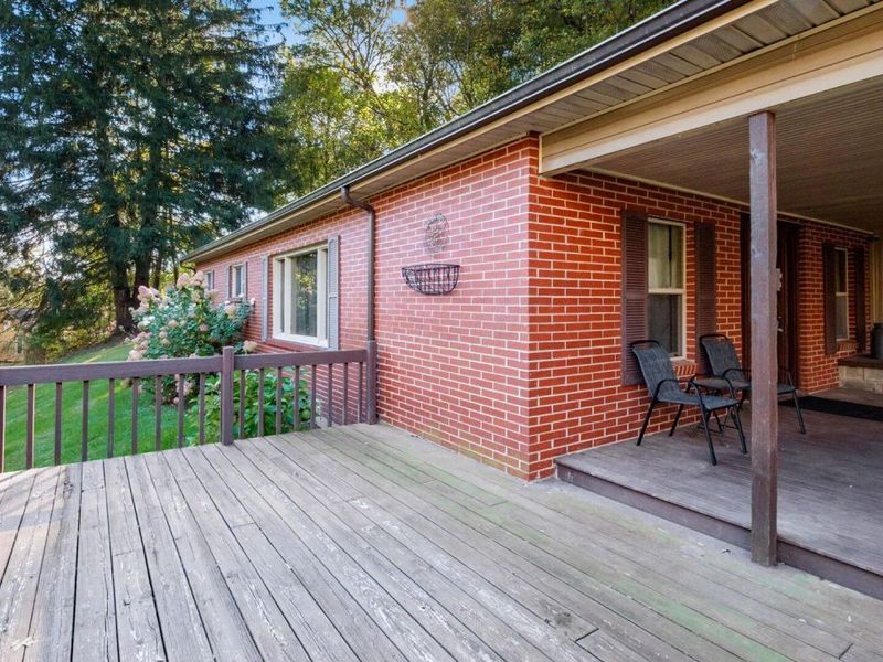 17981 Township Road 347 , Coshocton, OH 43812 Photo 8