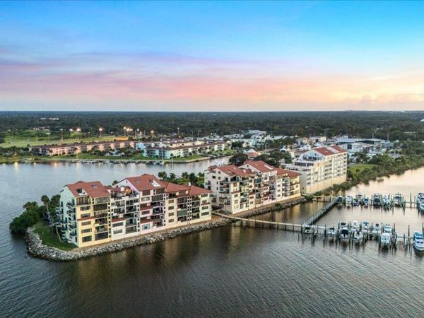 761 Marina Point Drive, Unit 7610, Daytona Beach, FL 32114