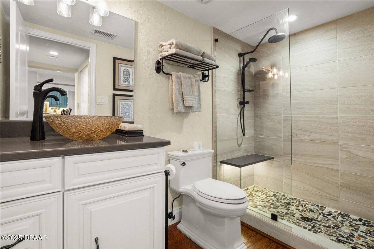 761 Marina Point Drive, Unit 7610, Daytona Beach, FL 32114 Photo