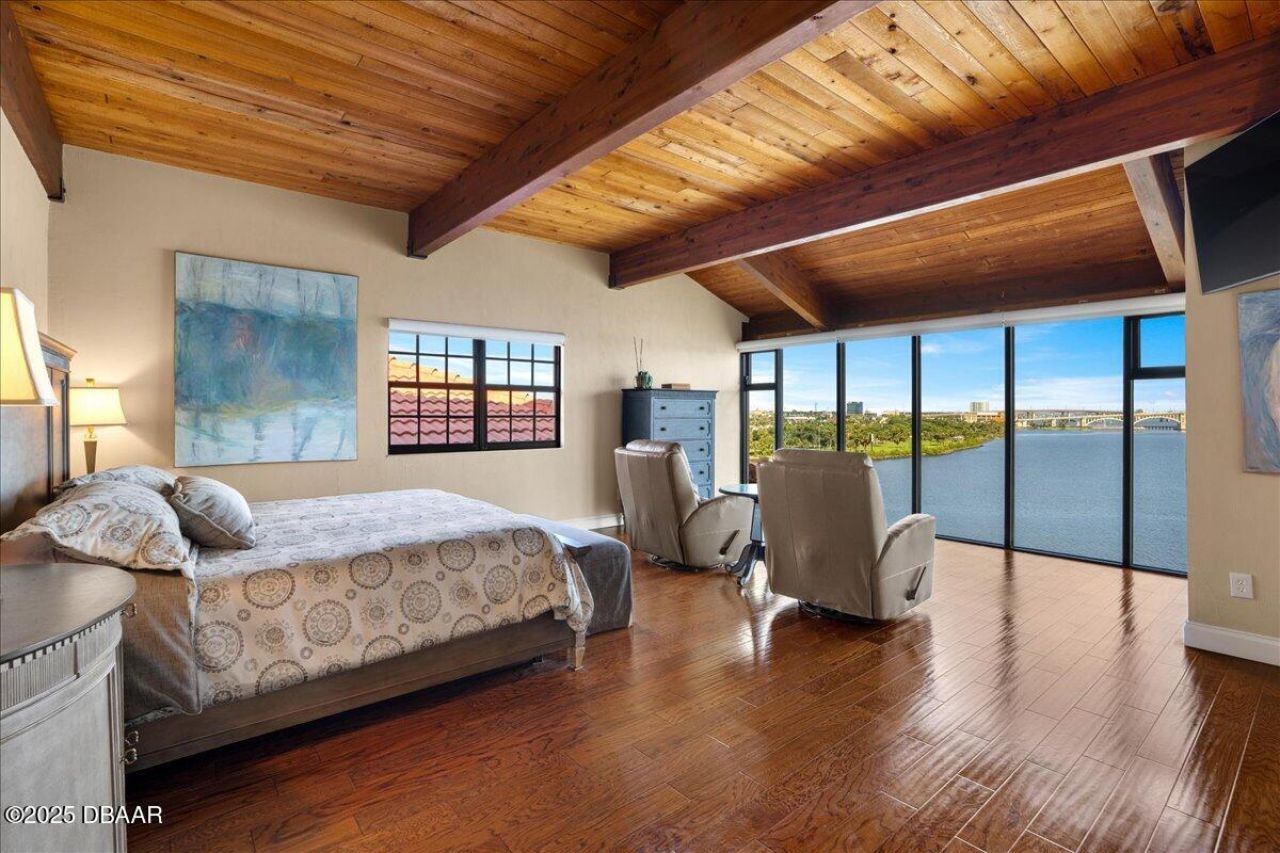 761 Marina Point Drive, Unit 7610, Daytona Beach, FL 32114 Photo