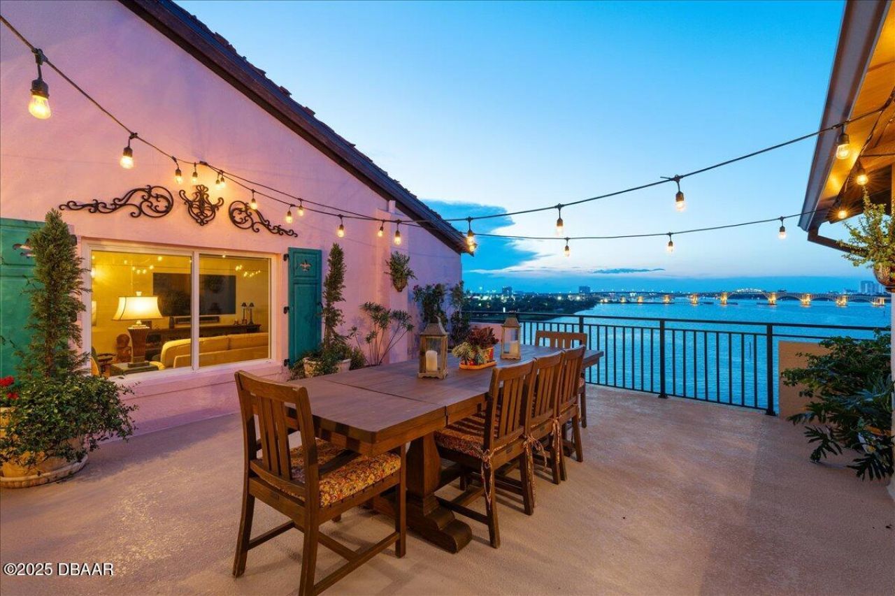 761 Marina Point Drive, Unit 7610, Daytona Beach, FL 32114 Photo