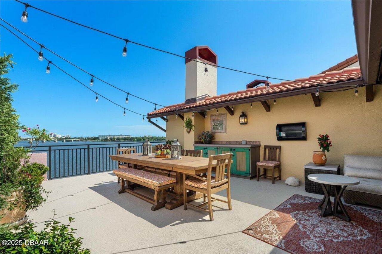 761 Marina Point Drive, Unit 7610, Daytona Beach, FL 32114 Photo