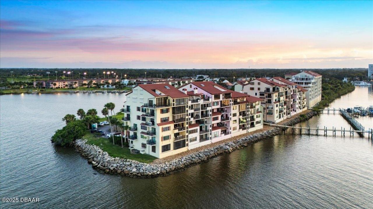 761 Marina Point Drive, Unit 7610, Daytona Beach, FL 32114 Photo