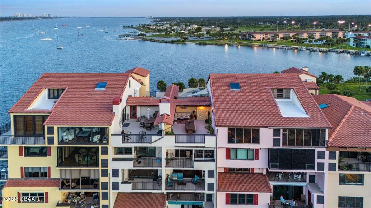 761 Marina Point Drive, Unit 7610, Daytona Beach, FL 32114 Photo