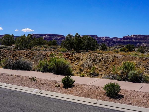 353 High Desert Road, Grand Junction, CO 81507