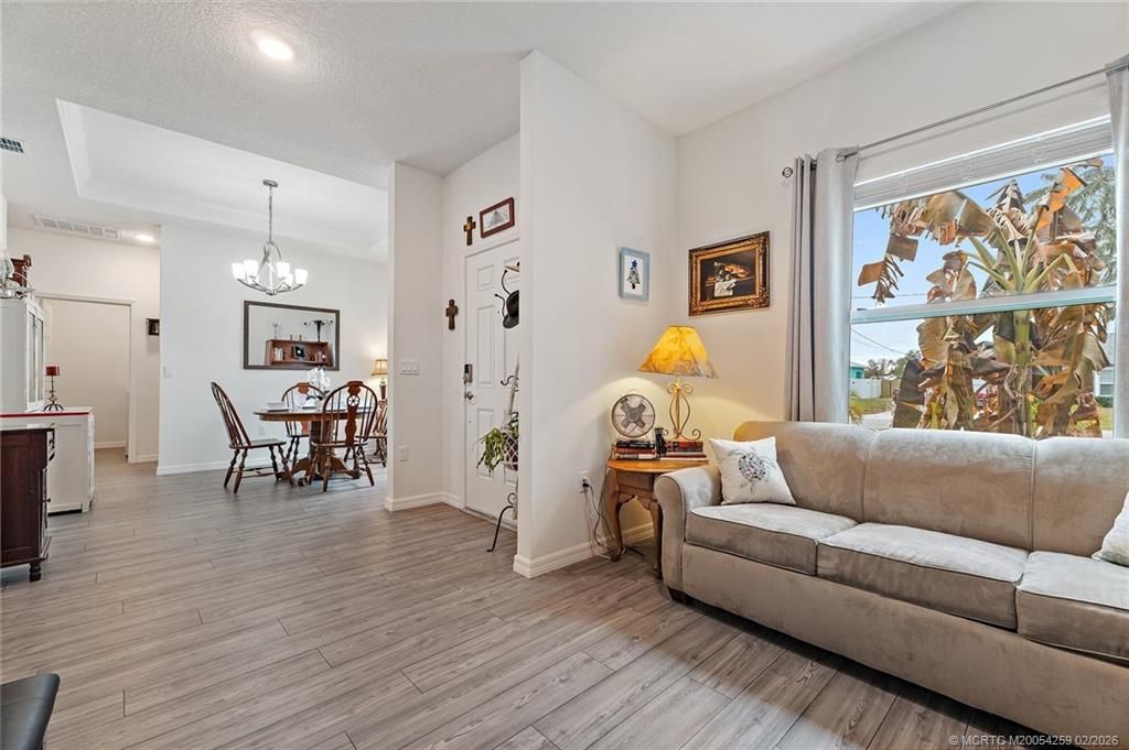 2172 SE South Buttonwood Drive, Port Saint Lucie, FL 34952 Photo