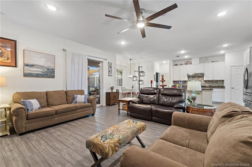 2172 SE South Buttonwood Drive, Port Saint Lucie, FL 34952 Photo