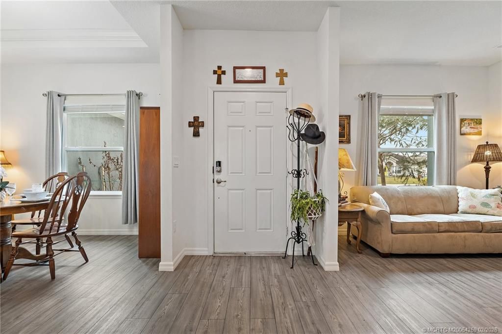 2172 SE South Buttonwood Drive, Port Saint Lucie, FL 34952 Photo