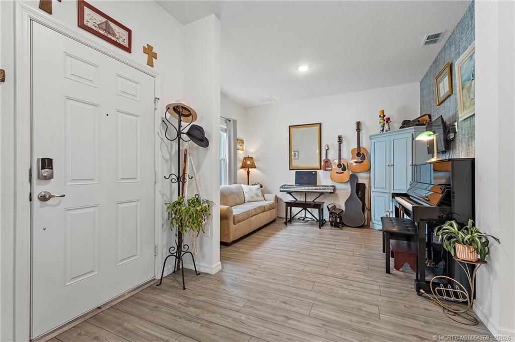 2172 SE South Buttonwood Drive, Port Saint Lucie, FL 34952 Photo