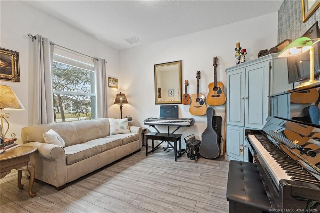 2172 SE South Buttonwood Drive, Port Saint Lucie, FL 34952 Photo