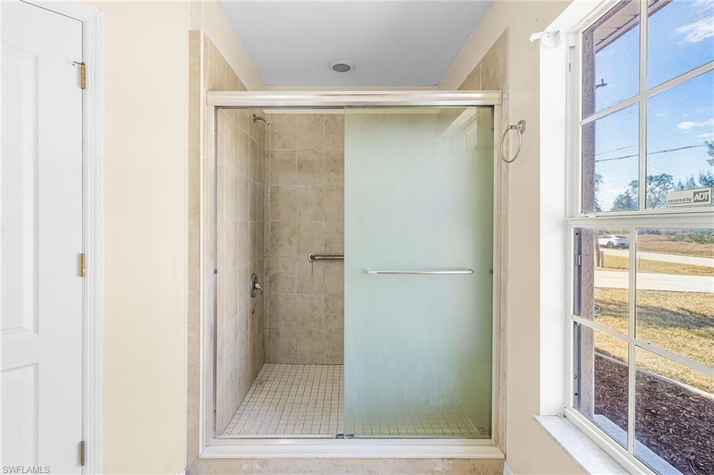 3809 NE 17th Ave, Cape Coral, FL 33909 Photo