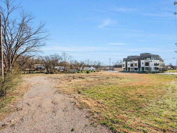 1704 County Hospital Rd, Nashville, TN 37218