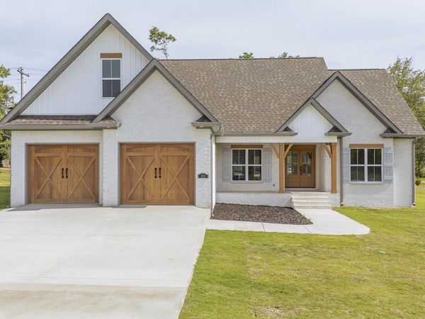 60 SESSILE CV, Savannah, TN 38372