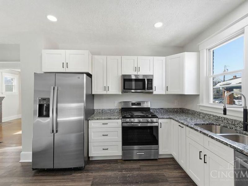 7324 Maple Avenue, Mount Healthy, OH 45231 Photo 13