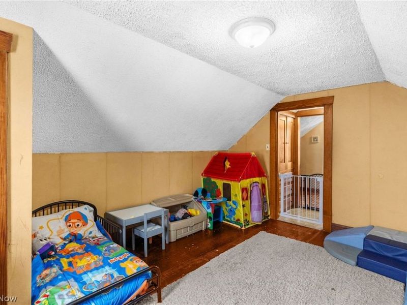 464 Elm Street, Struthers, OH 44471 Photo 17