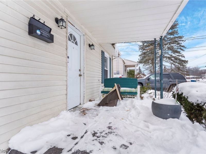 464 Elm Street, Struthers, OH 44471 Photo 4