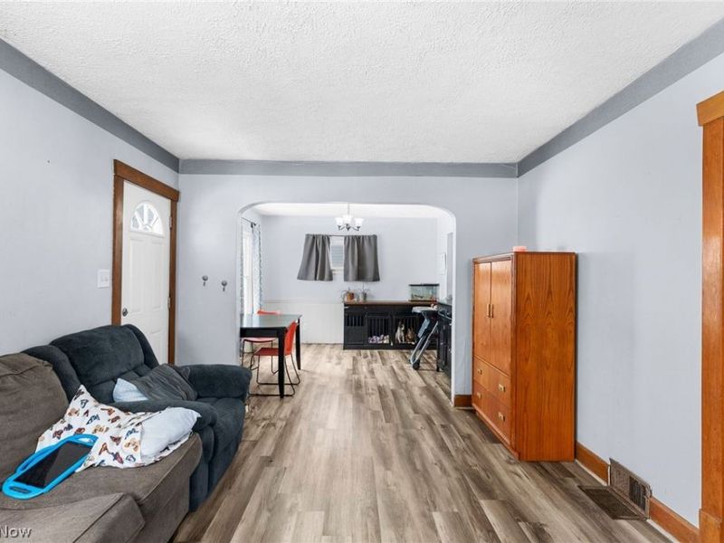 464 Elm Street, Struthers, OH 44471 Photo 8