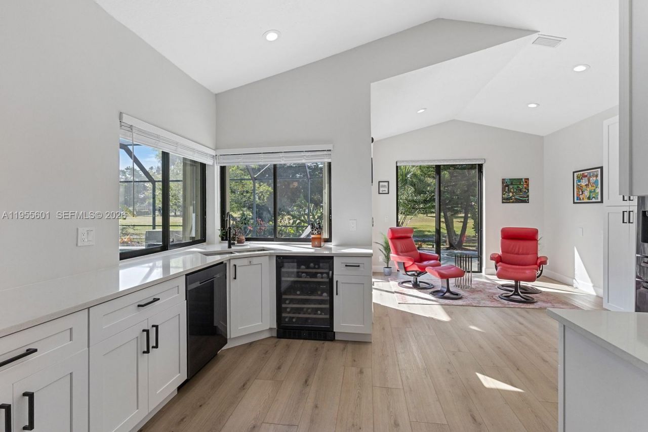 10122 Canoe Brook Circle, Boca Raton, FL 33498 Photo