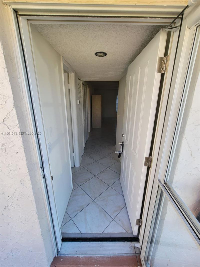 12016 S Greenway Cir S, Unit 108, Royal Palm Beach, FL 33411 Photo