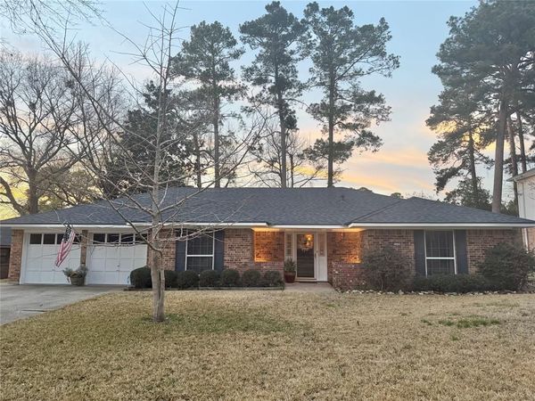 3320 Mesa Drive, Shreveport, LA 71118