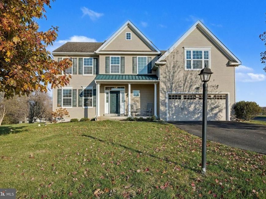 118 Fairbrook Drive, Gilbertsville, PA 19525 Main Photo