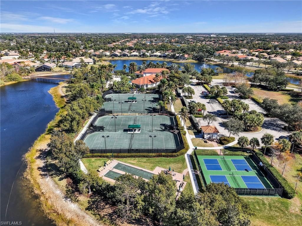 19618 Maddelena Cir , Estero, FL 33967 Photo