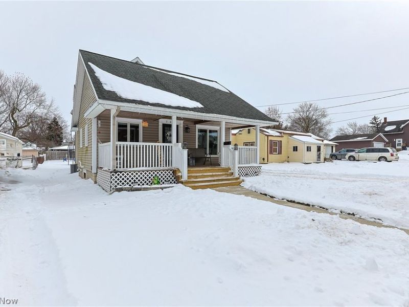 206 Wood Street, Bellevue, OH 44811 Photo 3