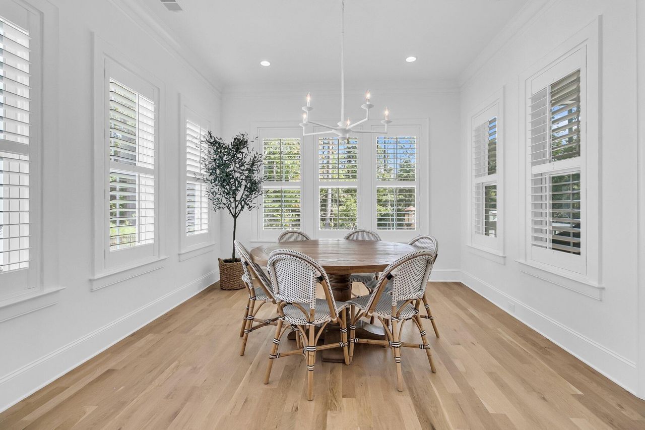 3864 Summerton Street Photo 25