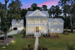 3864 Summerton Street photo 4