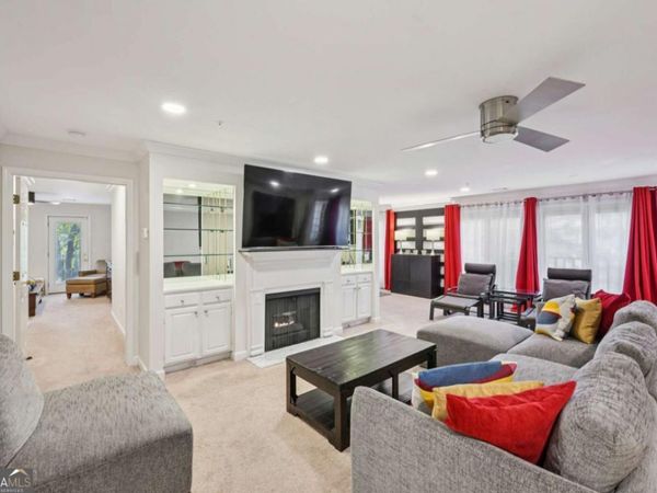 28214 Plantation Drive NE, Atlanta, GA 30324