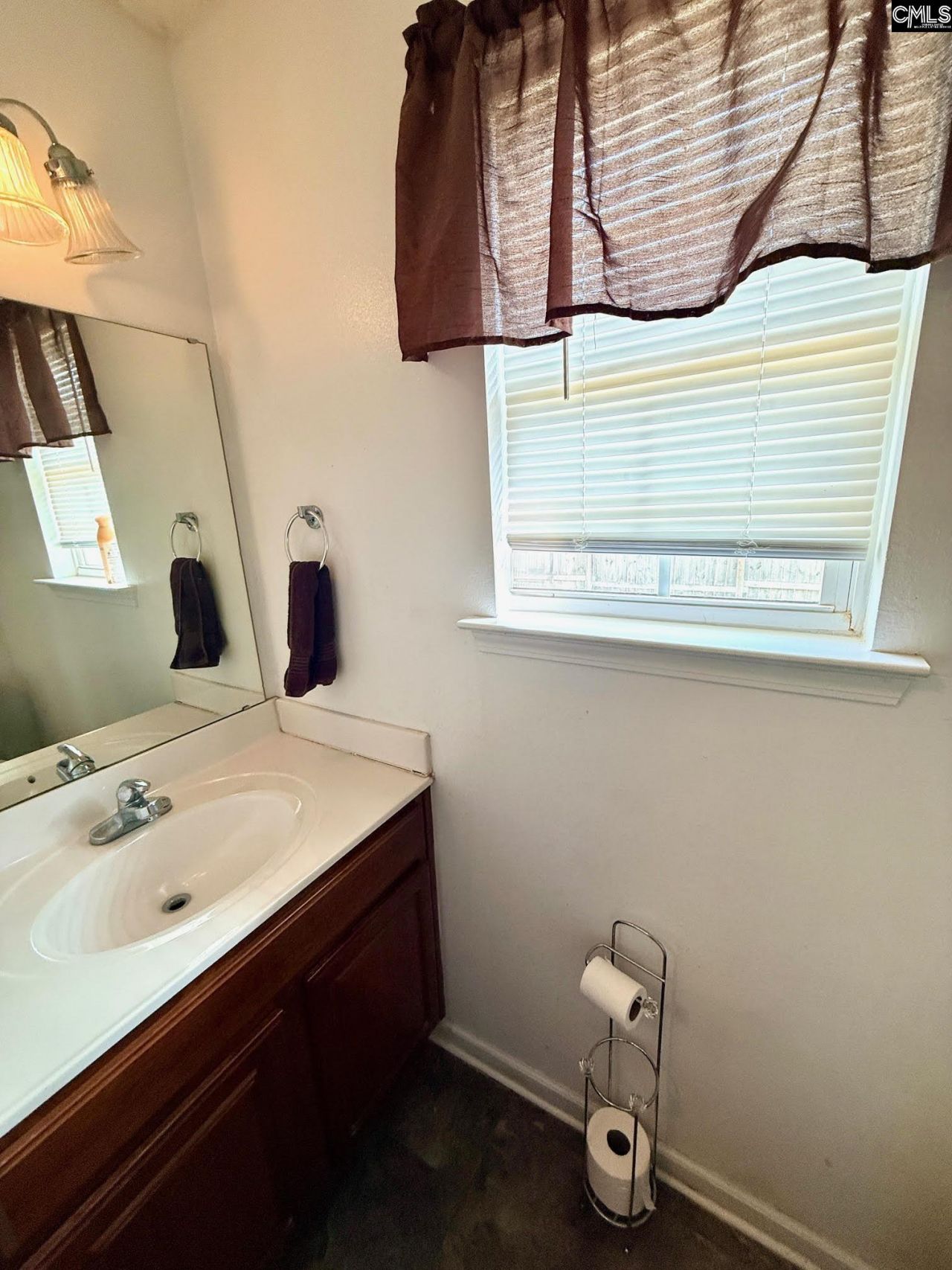 175 Savannah Hills Drive Photo 12