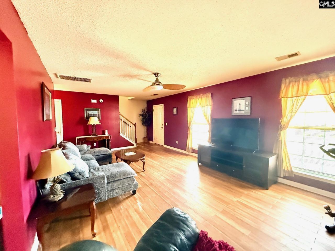 175 Savannah Hills Drive Photo 6