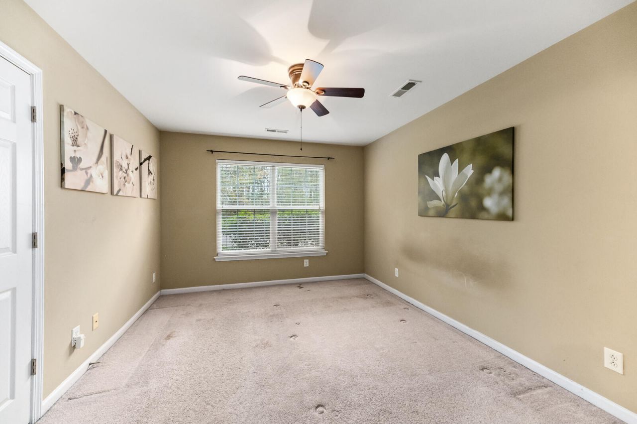 8877 Gable Street Photo 12