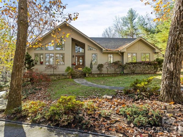 231 Greenleaf Drive , Flat Rock, NC 28731