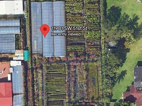 11901 SW 51st St, Miami, FL 33175