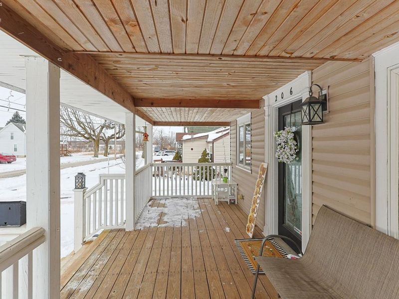 206 Wood Street, Bellevue, OH 44811 Photo 6