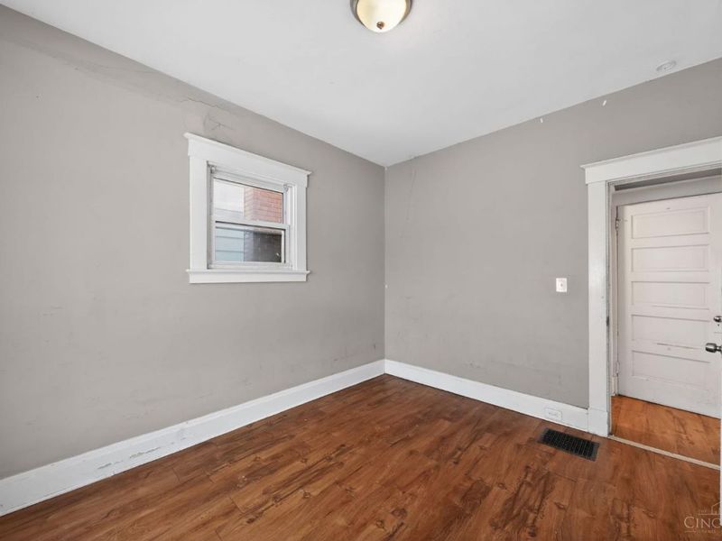 1814 Goodman Avenue, Cincinnati, OH 45239 Photo 7