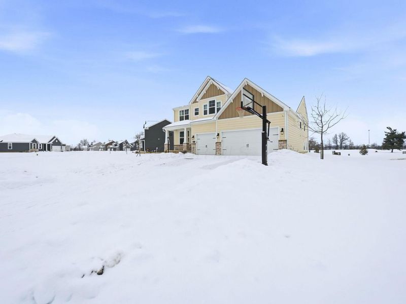 2667 Cranbrooke Lane, Delaware, OH 43015 Photo 3