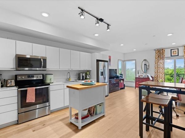 400 Herron Dr , Unit 108, Nashville, TN 37210