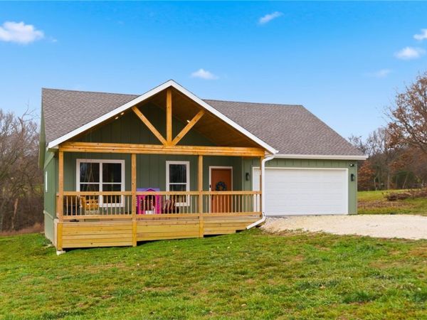 13614 Greasy Valley Road, Prairie Grove, AR 72753