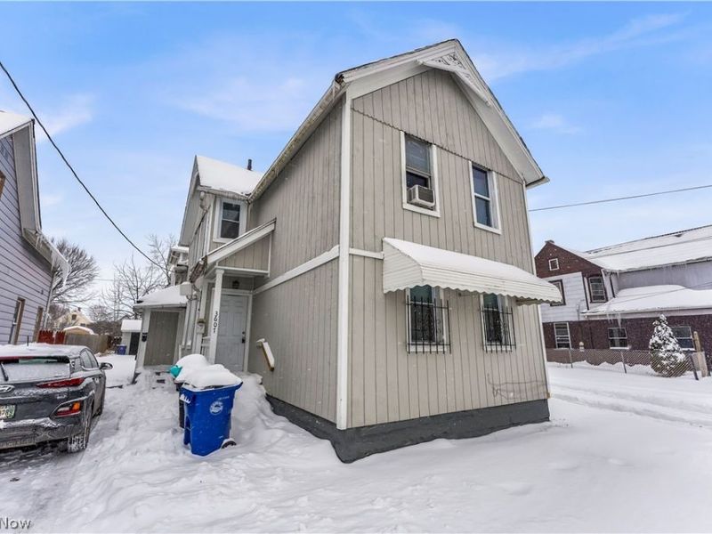 3607 Sackett Avenue, Unit 1/Front, Cleveland, OH 44109 Photo 1